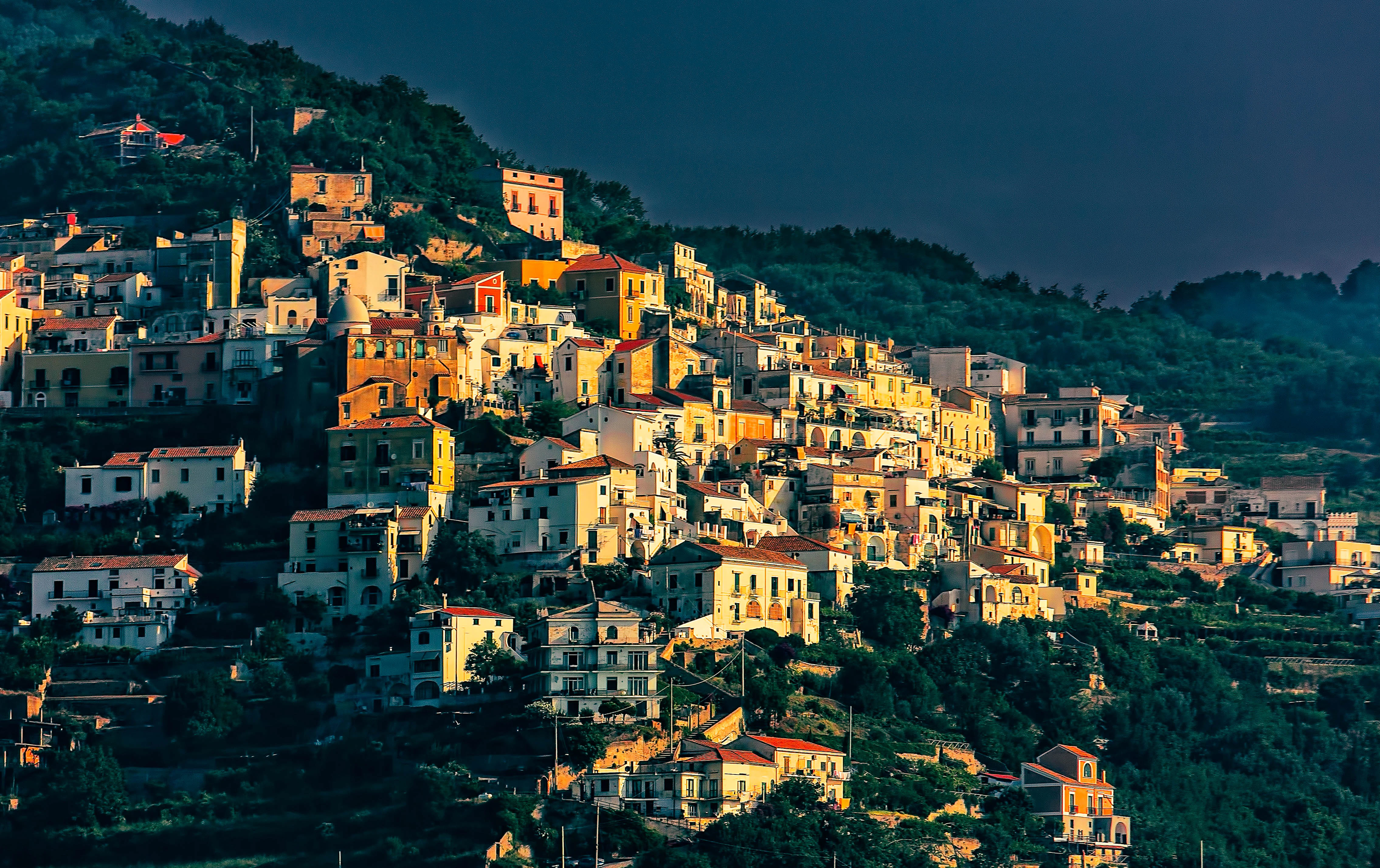 Hillside town in Campania | Crosta & Mollica
