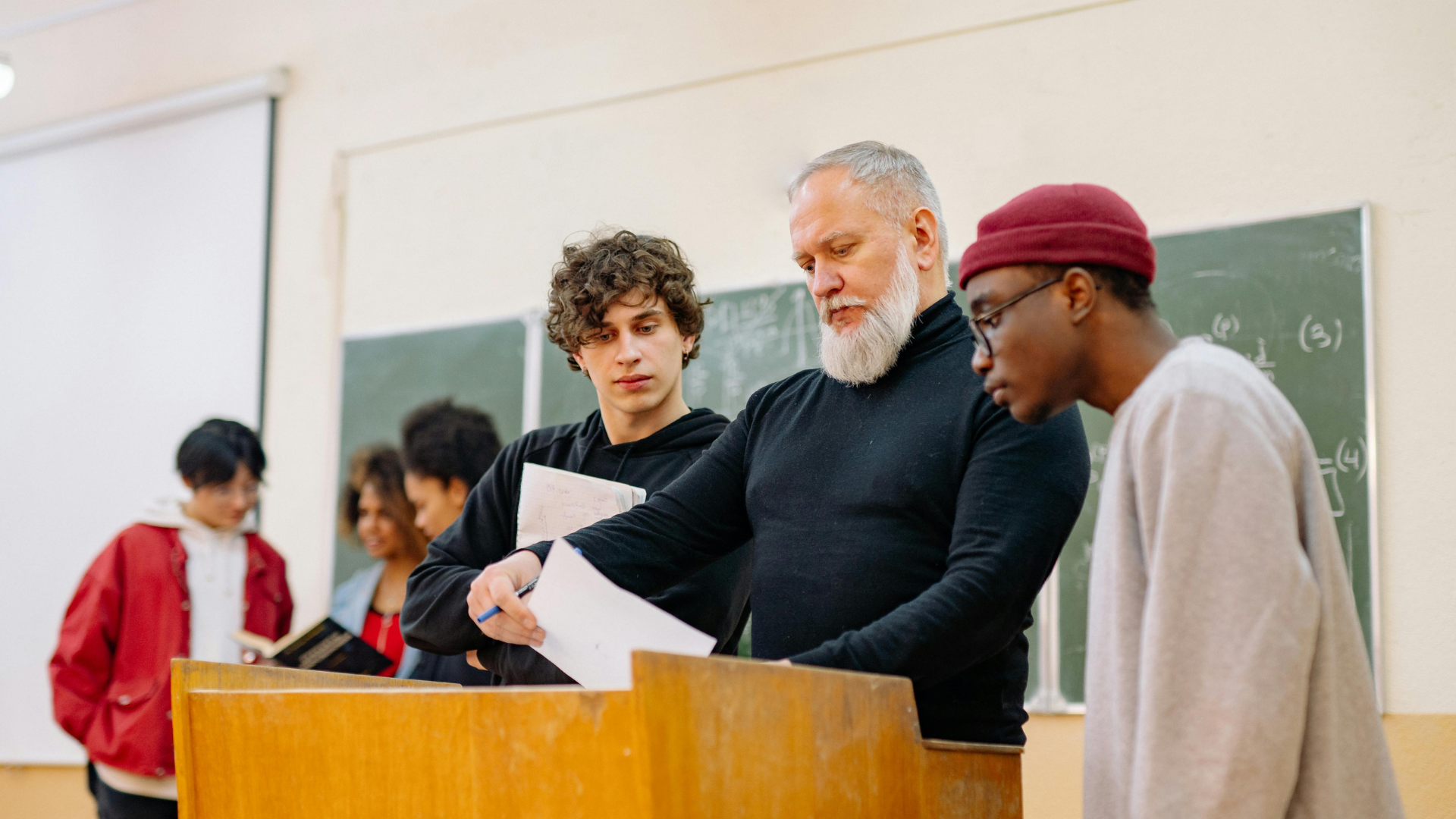A lecturer and 2 students